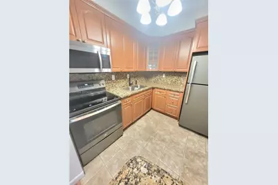 18845 NW 62nd Ave #207, Hialeah, FL 33015 - Photo 2