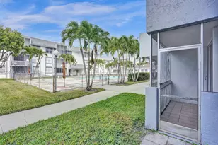 6705 NW 169th St, Hialeah, FL 33015 - Photo 20