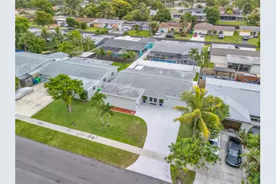 8661 NW 20th Ct, Sunrise, FL 33322 - Photo 2