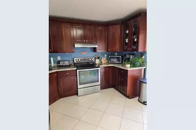 2174 W 60th St #17205, Hialeah, FL 33016 - Photo 4