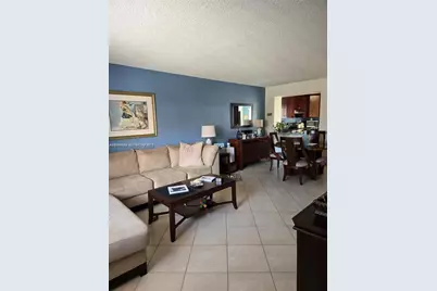 2174 W 60th St #17205, Hialeah, FL 33016 - Photo 2