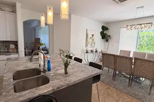 10958 NW 86th Terrace, Doral, FL 33178 - Photo 6