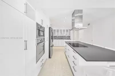 290 Sunrise Dr #3-K, Key Biscayne, FL 33149 - Photo 24