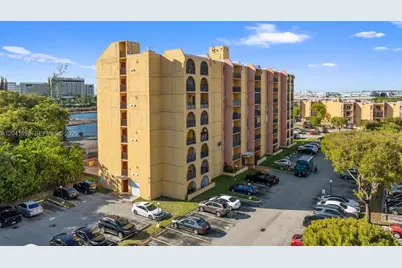 4801 NW 7th St #109-16, Miami, FL 33126 - Photo 10