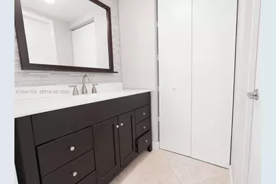 690 SW 1st Ct #3118, Miami, FL 33130 - Photo 18