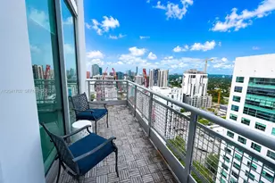 690 SW 1st Ct, Miami, FL 33130 - Photo 10