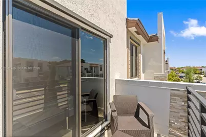 21018 NE 8th Ave #21018, Miami, FL 33179 - Photo 14