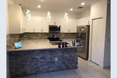 21018 NE 8th Ave #21018, Miami, FL 33179 - Photo 30