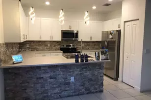 21018 NE 8th Ave, Miami, FL 33179 - Photo 30