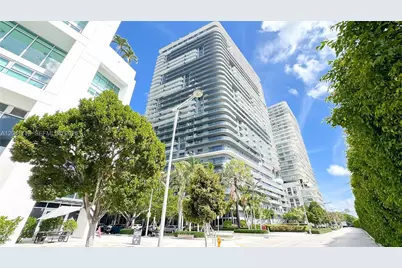 121 NE 34th St #814, Miami, FL 33137 - Photo 1