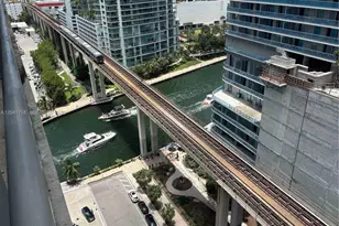 690 SW 1st Ct, Miami, FL 33130 - Photo 2