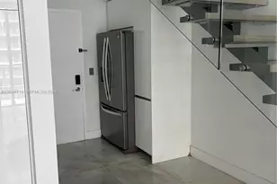 690 SW 1st Ct, Miami, FL 33130 - Photo 12