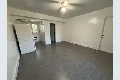 1843 Dewey St #104, Hollywood, FL 33020 - Photo 8