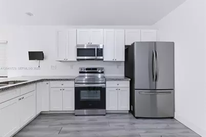 7777 NW 8th Ct #A, Miami, FL 33150 - Photo 2