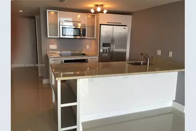 185 SW 7th St #2104, Miami, FL 33130 - Photo 4