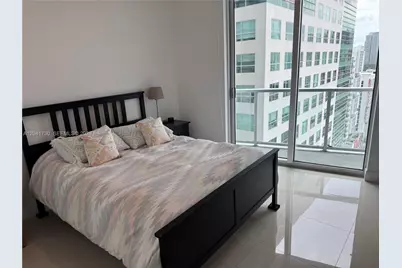 185 SW 7th St #2104, Miami, FL 33130 - Photo 8