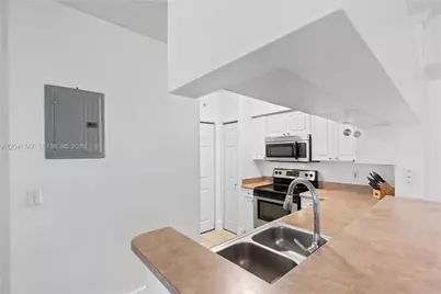 17145 N Bay Rd #4311, Sunny Isles Beach, FL 33160 - Photo 18