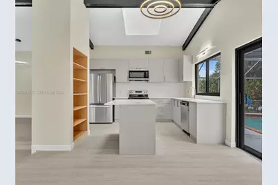 8813 Paradise Ct #8813, Tamarac, FL 33321 - Photo 12