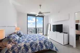 88 SW 7th St, Miami, FL 33130 - Photo 12