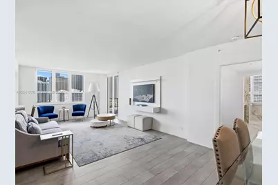 701 Brickell Key Blvd #1903, Miami, FL 33131 - Photo 2