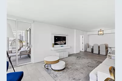 701 Brickell Key Blvd #1903, Miami, FL 33131 - Photo 6