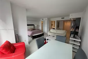 31 SE 6th St, Miami, FL 33131 - Photo 14