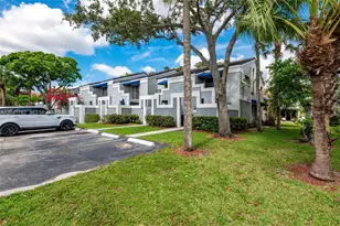 2327 SW 82nd Way, North Lauderdale, FL 33068 - Photo 2