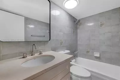 4805 NW 7th St #302-15, Miami, FL 33126 - Photo 22