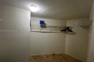 5445 Collins Ave, Miami Beach, FL 33140 - Photo 22