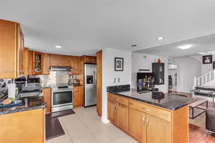4766 SW 154th Ave, Miami, FL 33185 - Photo 10