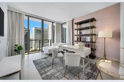 88 SW 7th St #1212, Miami, FL 33130 - Photo 20