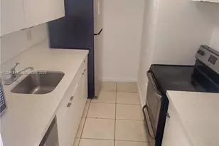 7405 SW 152nd Ave, Miami, FL 33193 - Photo 4