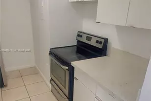 7405 SW 152nd Ave, Miami, FL 33193 - Photo 6