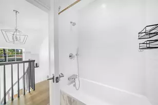 939 W 47th Ct, Miami Beach, FL 33140 - Photo 32