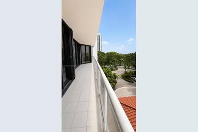 3640 Yacht Club Dr #502, Aventura, FL 33180 - Photo 12