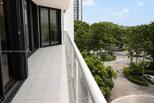 3640 Yacht Club Dr, Aventura, FL 33180 - Photo 12