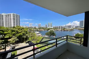 500 Three Islands Boulevard, Hallandale Beach, FL 33009 - Photo 10