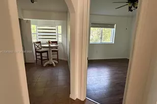 2920 SE 12th Rd, Homestead, FL 33035 - Photo 8
