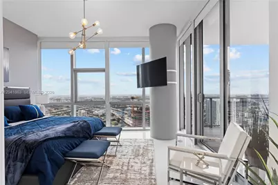 851 NE 1st Ave #3900, Miami, FL 33132 - Photo 22