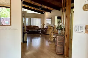 500 Briarwood Cir, Hollywood, FL 33024 - Photo 6
