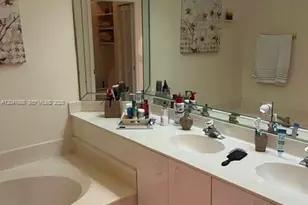 10136 Lombardy Dr, Tamarac, FL 33321 - Photo 8
