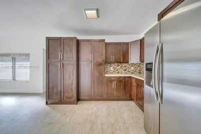 4136 SW 14th St #4136, Miami, FL 33134 - Photo 8