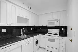 2501 S Ocean Dr, Hollywood, FL 33019 - Photo 8