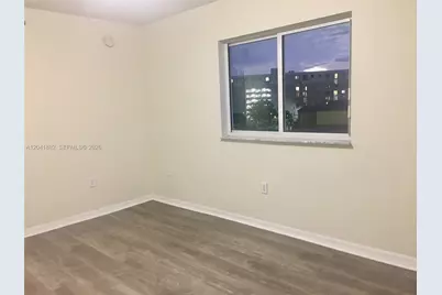 2475 NW 16th Street Rd #418, Miami, FL 33125 - Photo 10