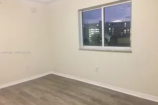 2475 NW 16th St Rd, Miami, FL 33125 - Photo 10