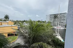 2475 NW 16th St Rd, Miami, FL 33125 - Photo 12