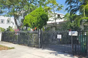 241 NW 32nd St, Miami, FL 33127 - Photo 52