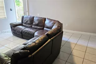 241 NW 32nd St, Miami, FL 33127 - Photo 36