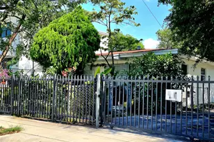 241 NW 32nd St, Miami, FL 33127 - Photo 50