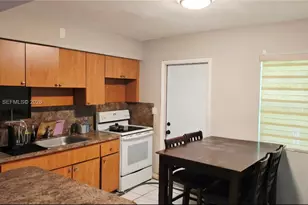 241 NW 32nd St, Miami, FL 33127 - Photo 40